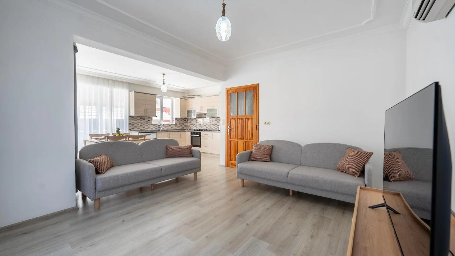2 Bedroom Apartment Close To Fethiye Center 0*,  Turkije
