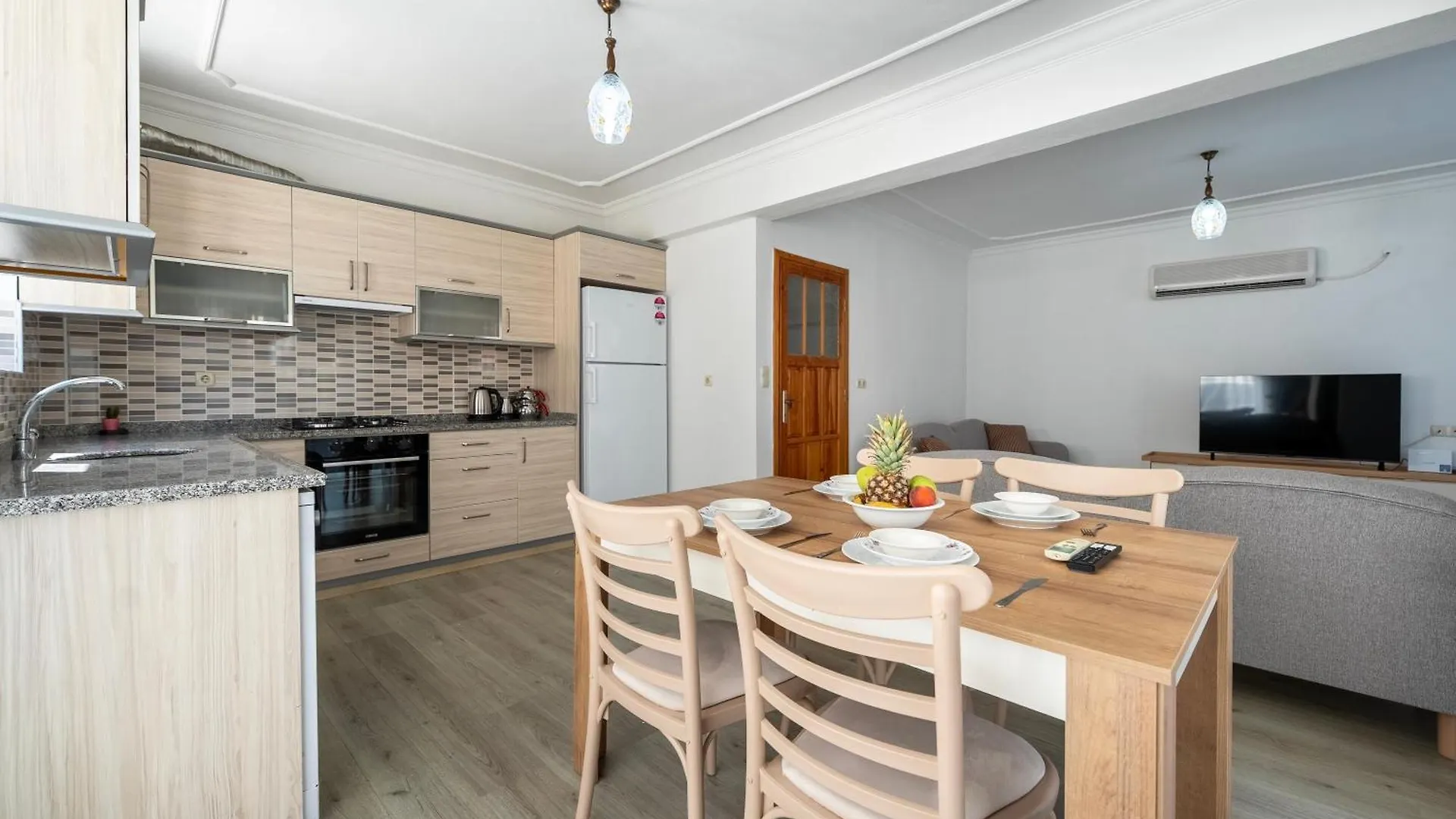 2 Bedroom Apartment Close To Fethiye Center